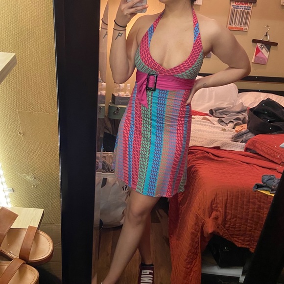 Y2K Guess Multicolor Geometric Halter Dress - Picture 12 of 12